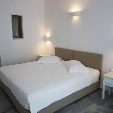 Hotell Hotel Paros 2*