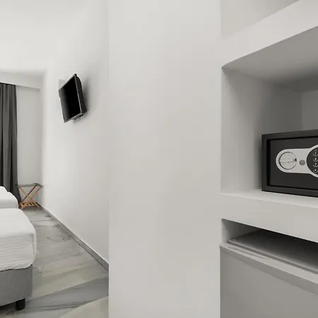 Hotel Paros Hotell