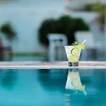 Hotel Paros 2* باروس