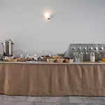 Hotel Paros 3*