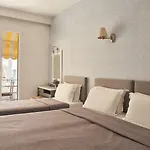 Hotel Paros Hotell