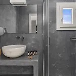Hotel Paros فندق باروس