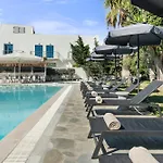 Hotel Paros باروس