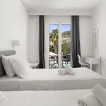 Hotel Paros فندق باروس