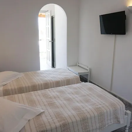 Hotell Hotel Paros 3*
