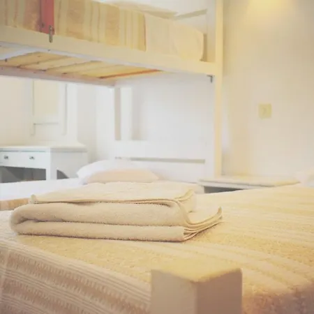 Hotell Hotel Paros 3*