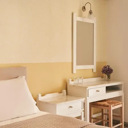 Hotel Paros Отель Парос