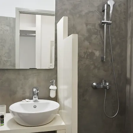 Hotell Hotel Paros 3*