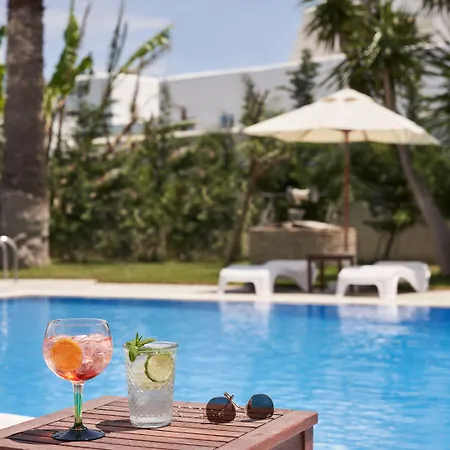 Hotel Paros Hotell
