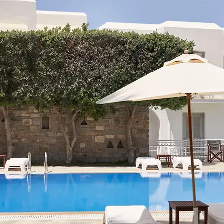 Hotel Paros Hotell 3*