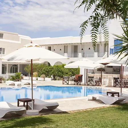 Отель Hotel Paros