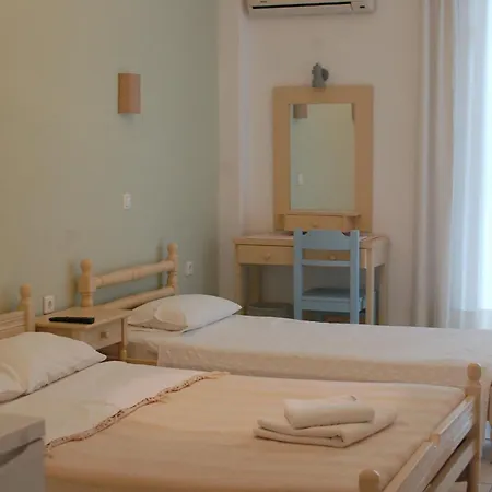 Hotel Paros Hotell