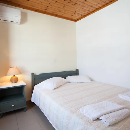 Hotel Paros 3* Парос