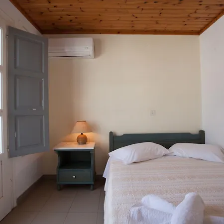 Hotel Paros Парос