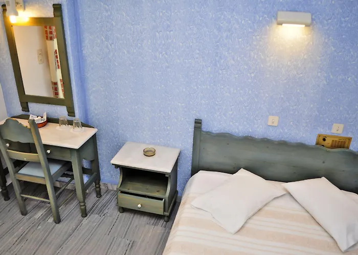 호텔 Hotel Paros 3*