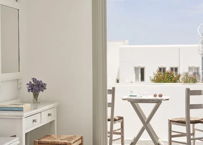 Hotel Paros 호텔