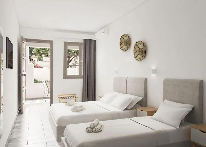 호텔 Hotel Paros 3*