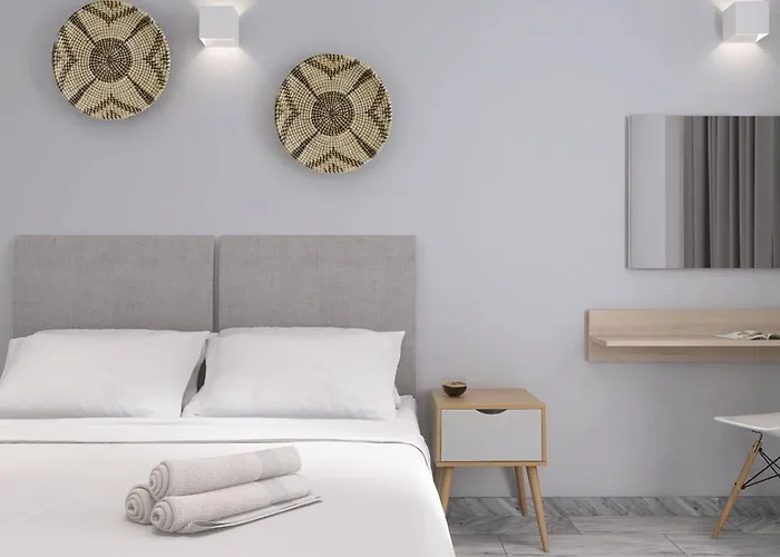 ホテル パロス 3* パロス島